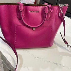 Michael Kors crossbody
